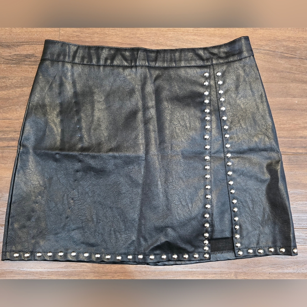 Kelayasi PU Leather Silver Studded A-Line Mini Skirt Size XXL *see measurements